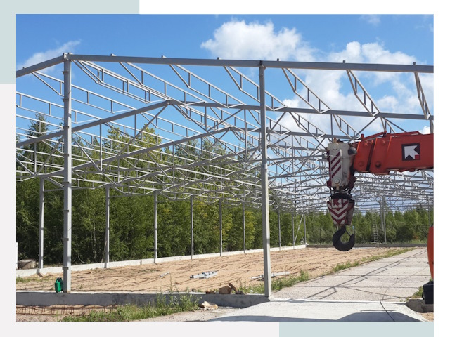 Строительство конюшен в Вятские Поляны от 609 руб. под ключ