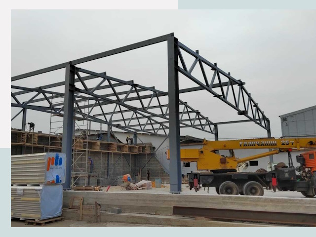 Строительство цехов в Вятских Полянах