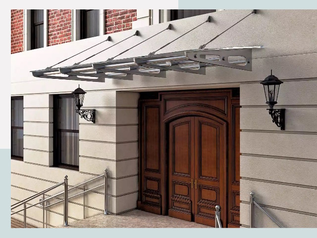 Металлические козырьки от 609 руб. в Вятских Полянах