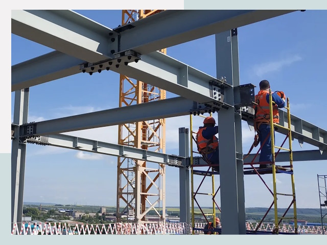 Монтаж металлоконструкций в Вятских Полянах